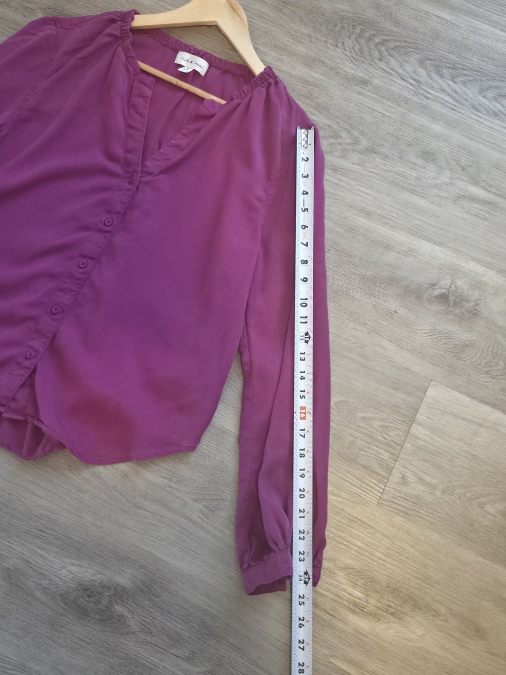 cloth & stone Magenta Gathered Button-Up ShirtCloth & Stone - Picture 12 of 13